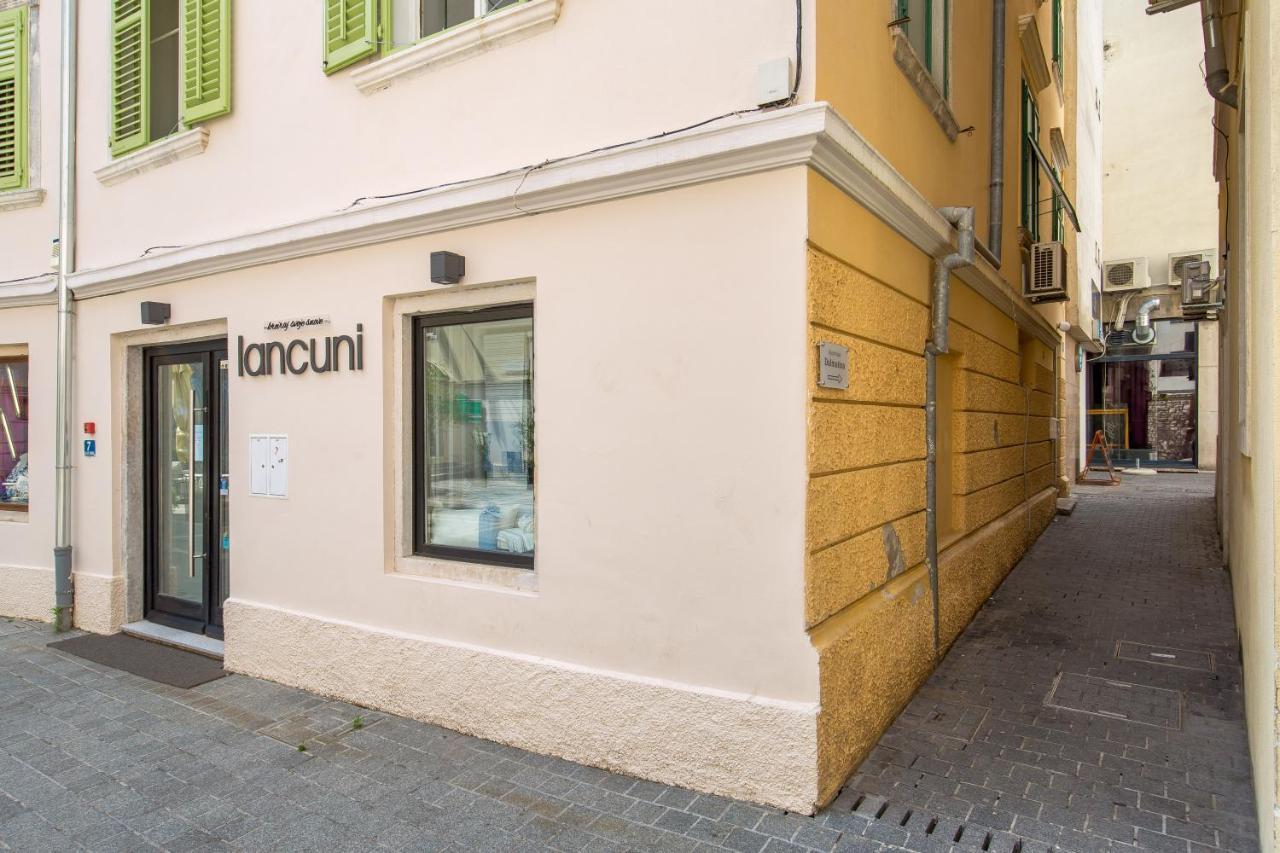 Central Apartments Dalmatina Rijeka Exterior photo